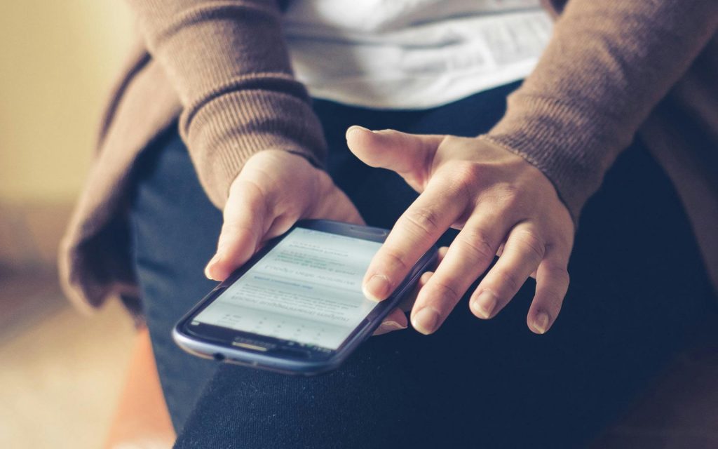 what to do if your phone is hacked